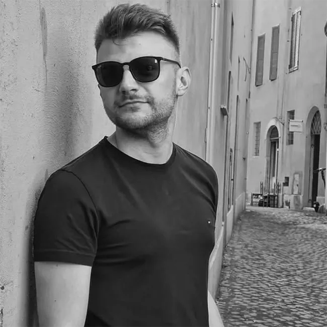 Rareș Mateizer.